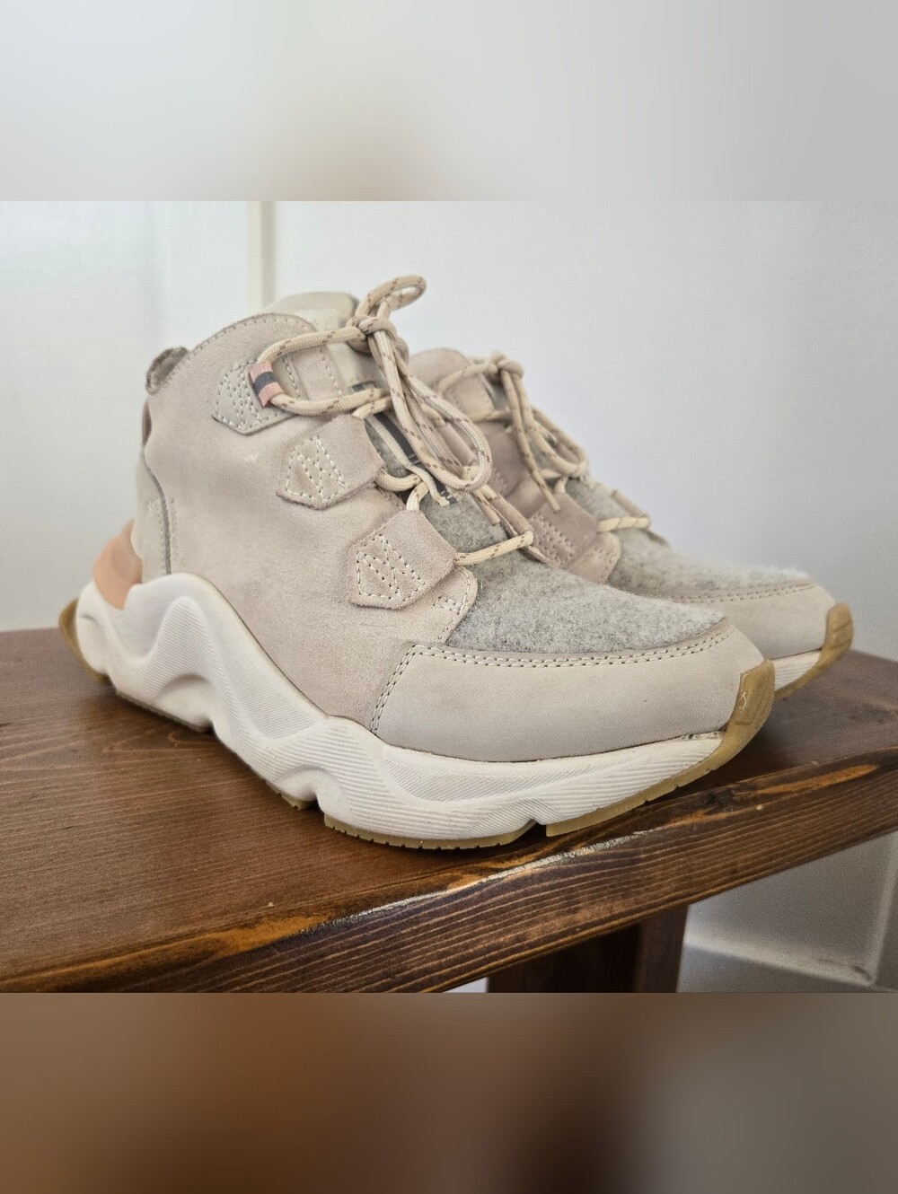 Sorel Kinetic RNEGD Caribou shoe